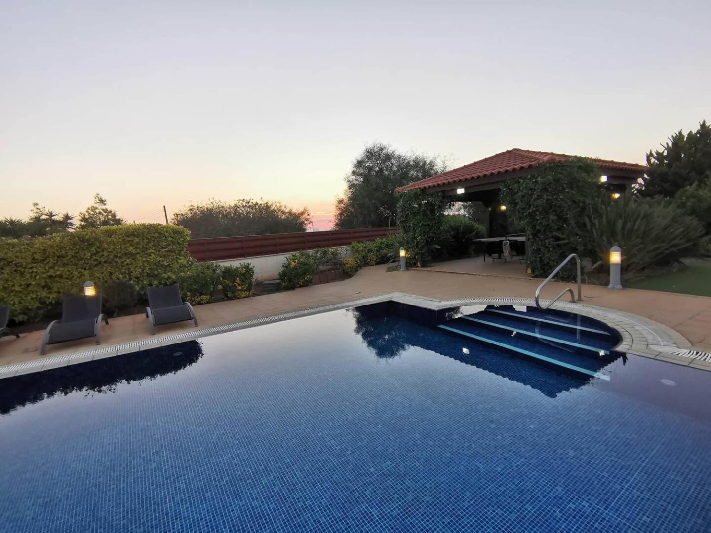 Orchard Blossom Private Villa With Pool Phrenaros Exterior foto