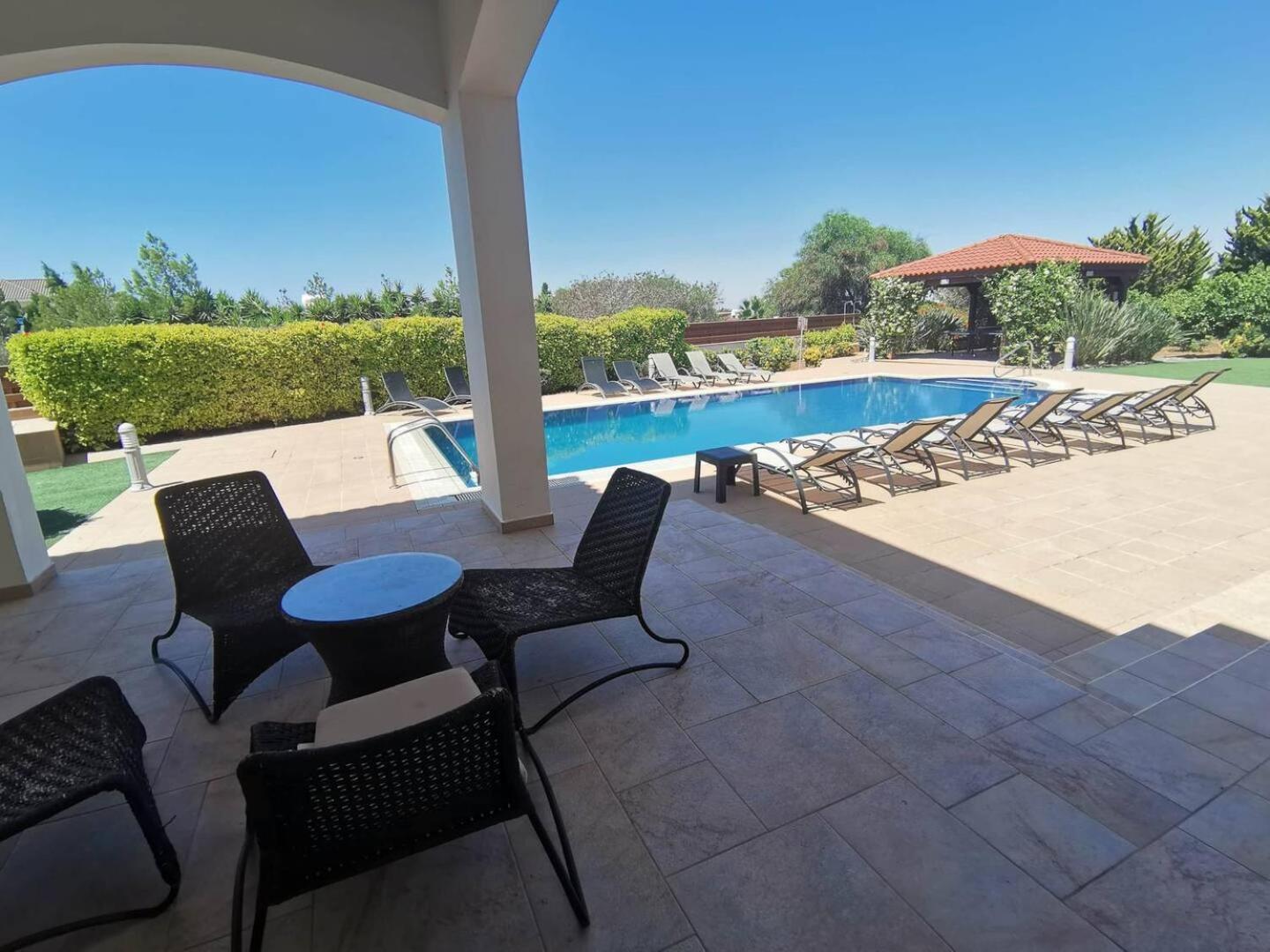 Orchard Blossom Private Villa With Pool Phrenaros Exterior foto