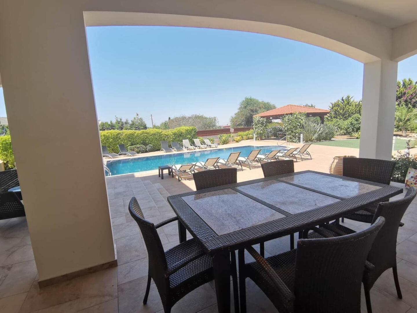 Orchard Blossom Private Villa With Pool Phrenaros Exterior foto